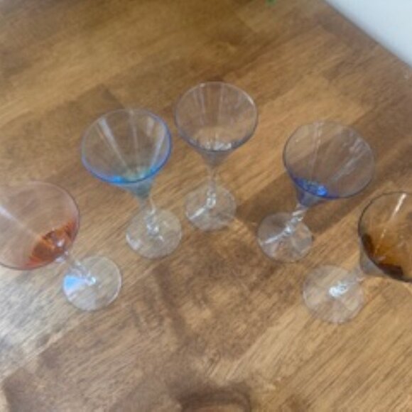 Vintage Hand-Blown Twisted Stem Sherry Aperitif Glass – Elegant Stemware - Picture 4 of 5